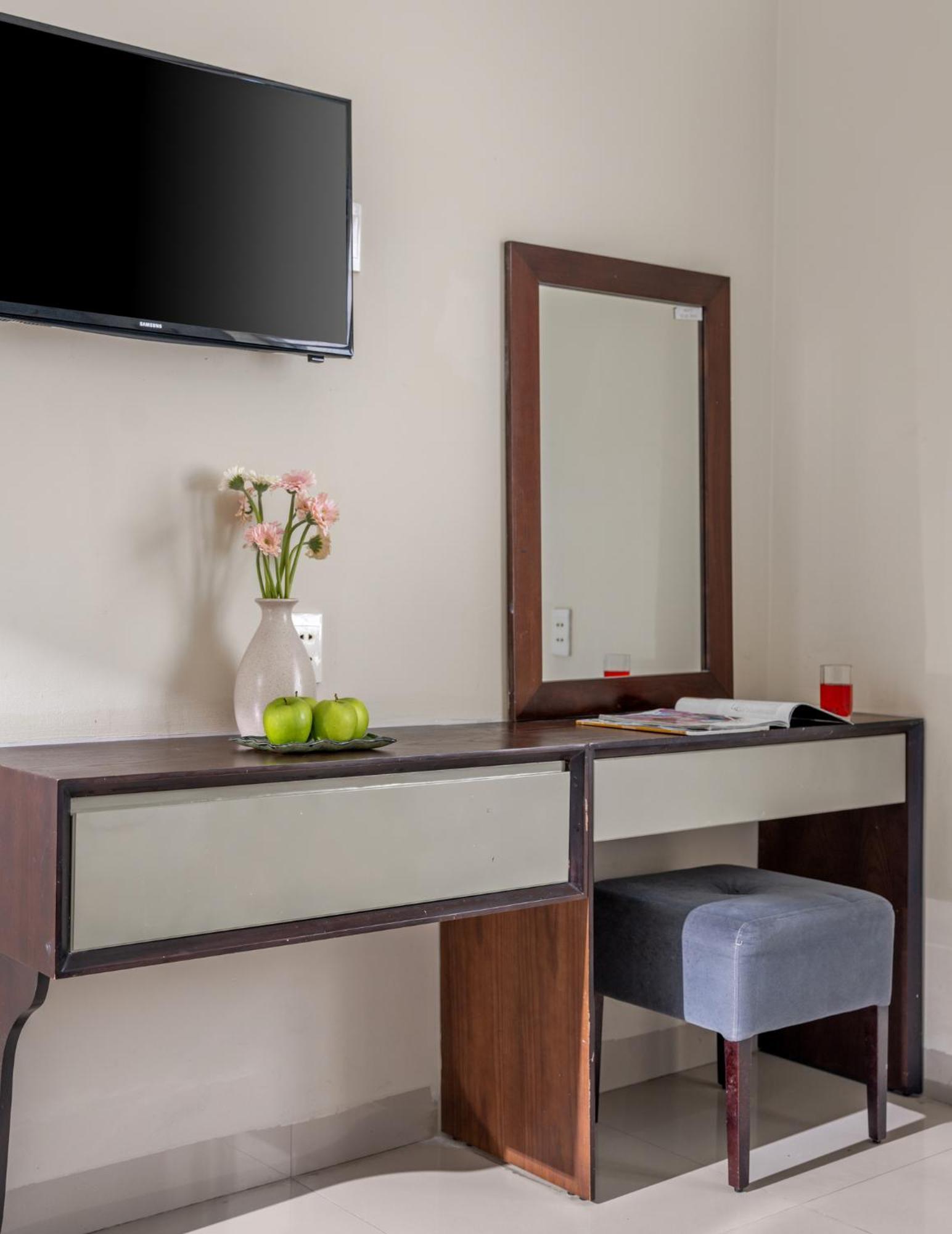 Hanoi Blue Beach Hotel Da Nang Exterior photo