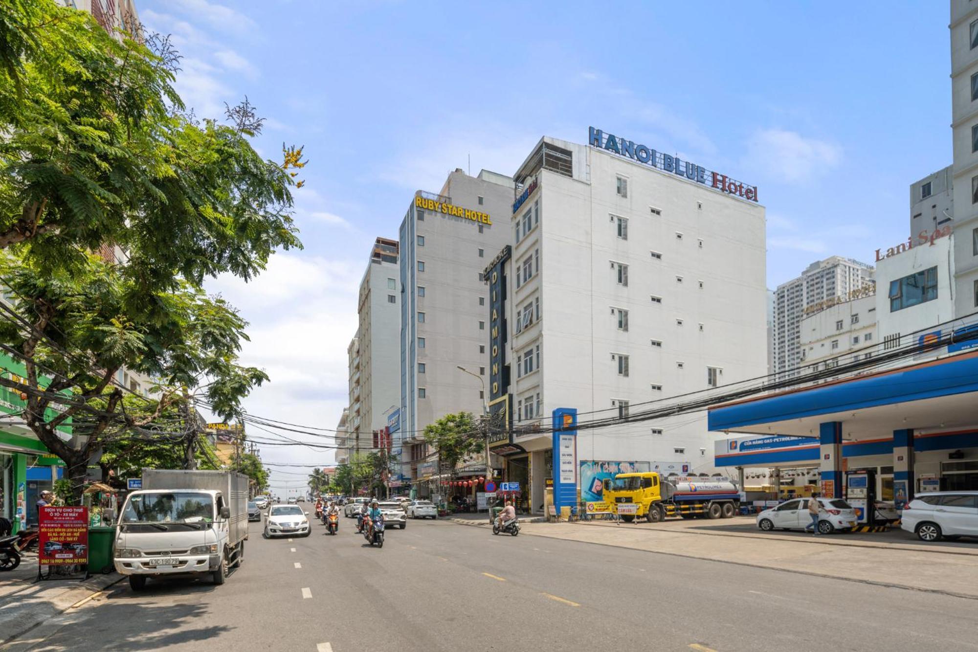Hanoi Blue Beach Hotel Da Nang Exterior photo