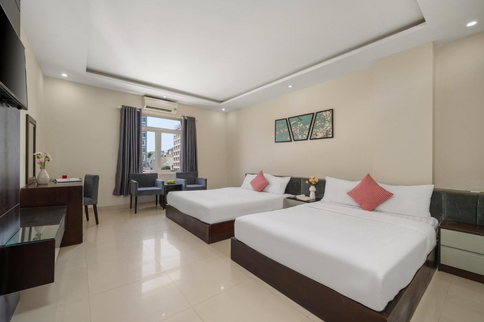 Hanoi Blue Beach Hotel Da Nang Exterior photo