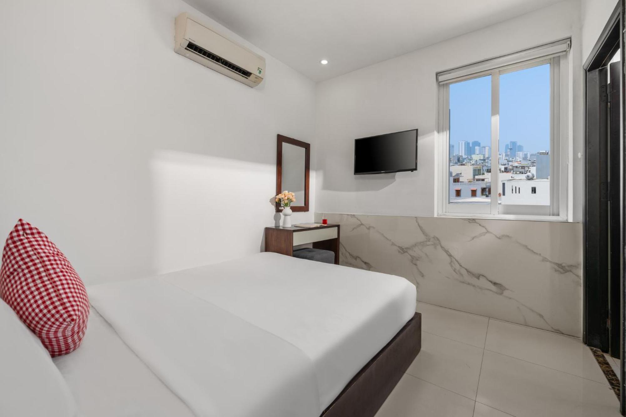Hanoi Blue Beach Hotel Da Nang Exterior photo