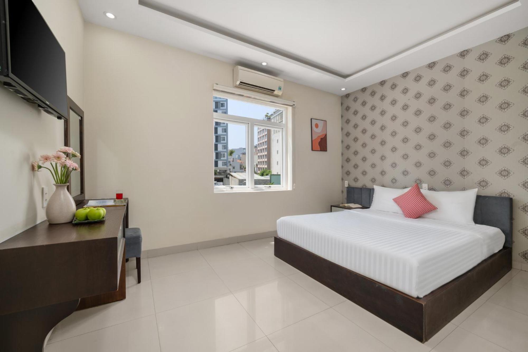 Hanoi Blue Beach Hotel Da Nang Exterior photo